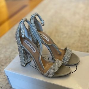 Steve Madden Carrson Rhinestone Heel - 7